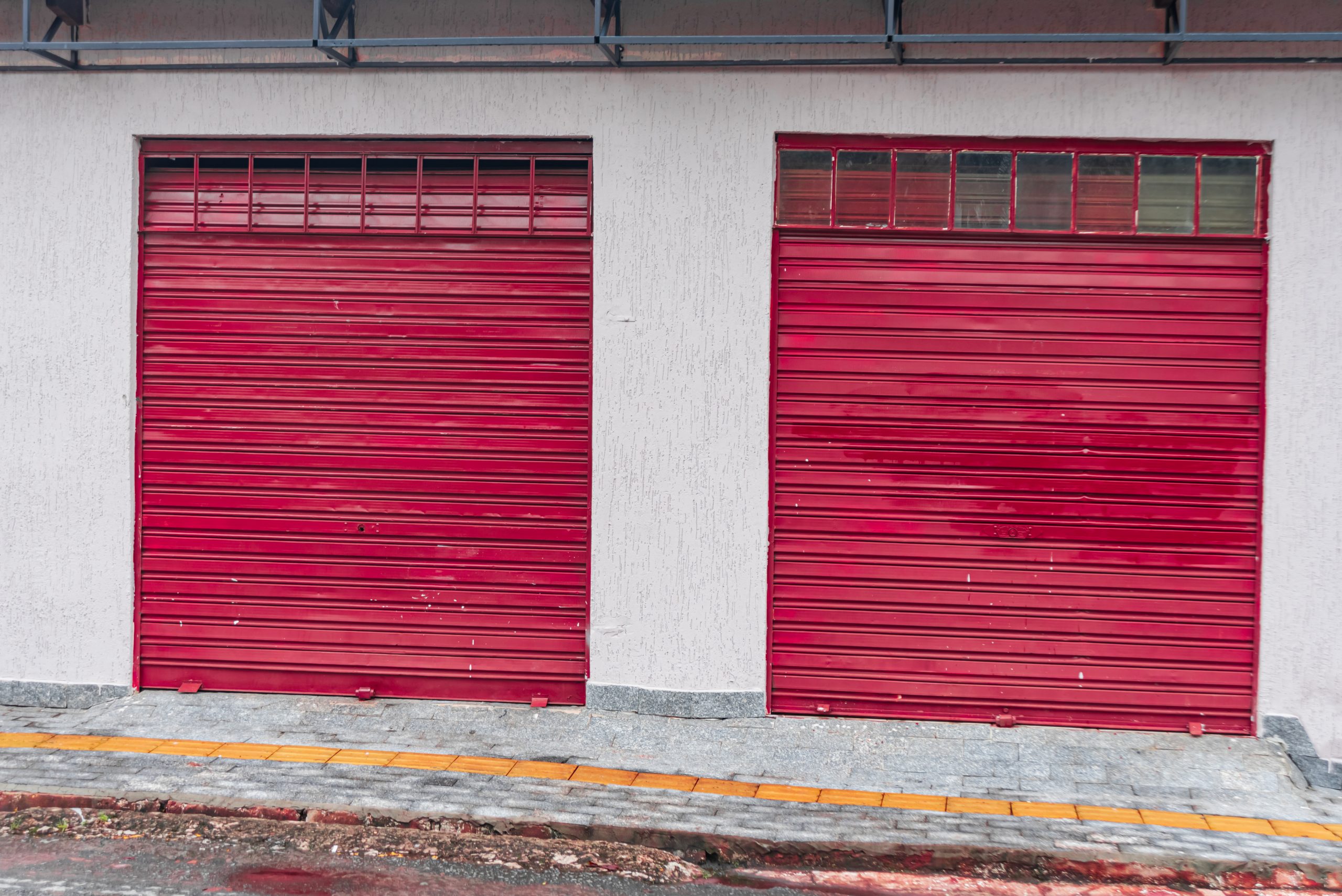 Pourquoi choisir un expert local en réparation de portes de garage à Bruxelles ?